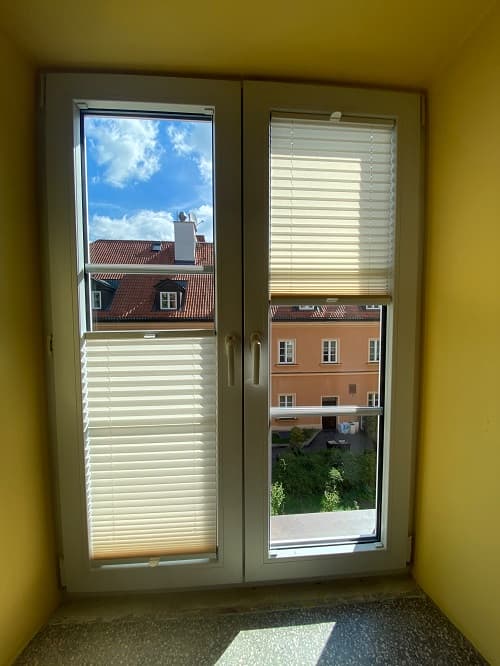 opera pearl 0-12320_0f9a7596_1208_100955-resized.jpg